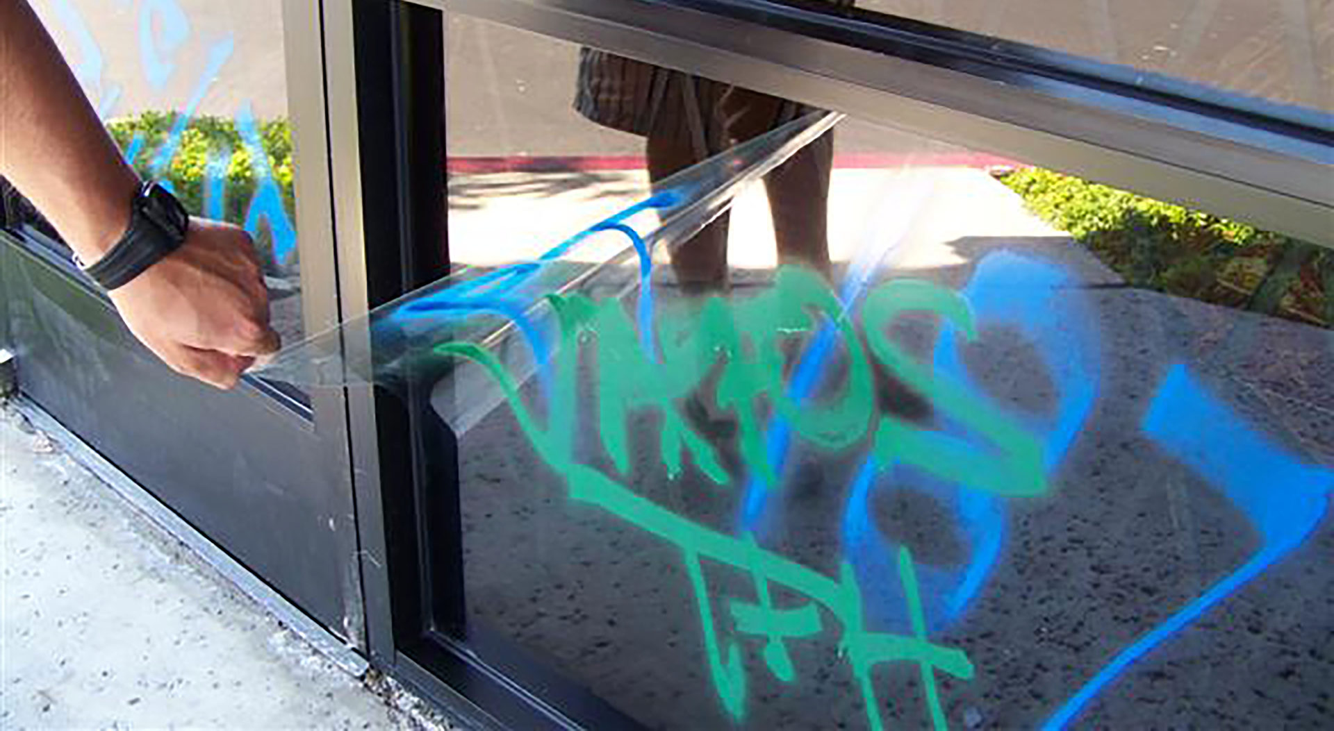 Anti-grafitti-vindusfilm